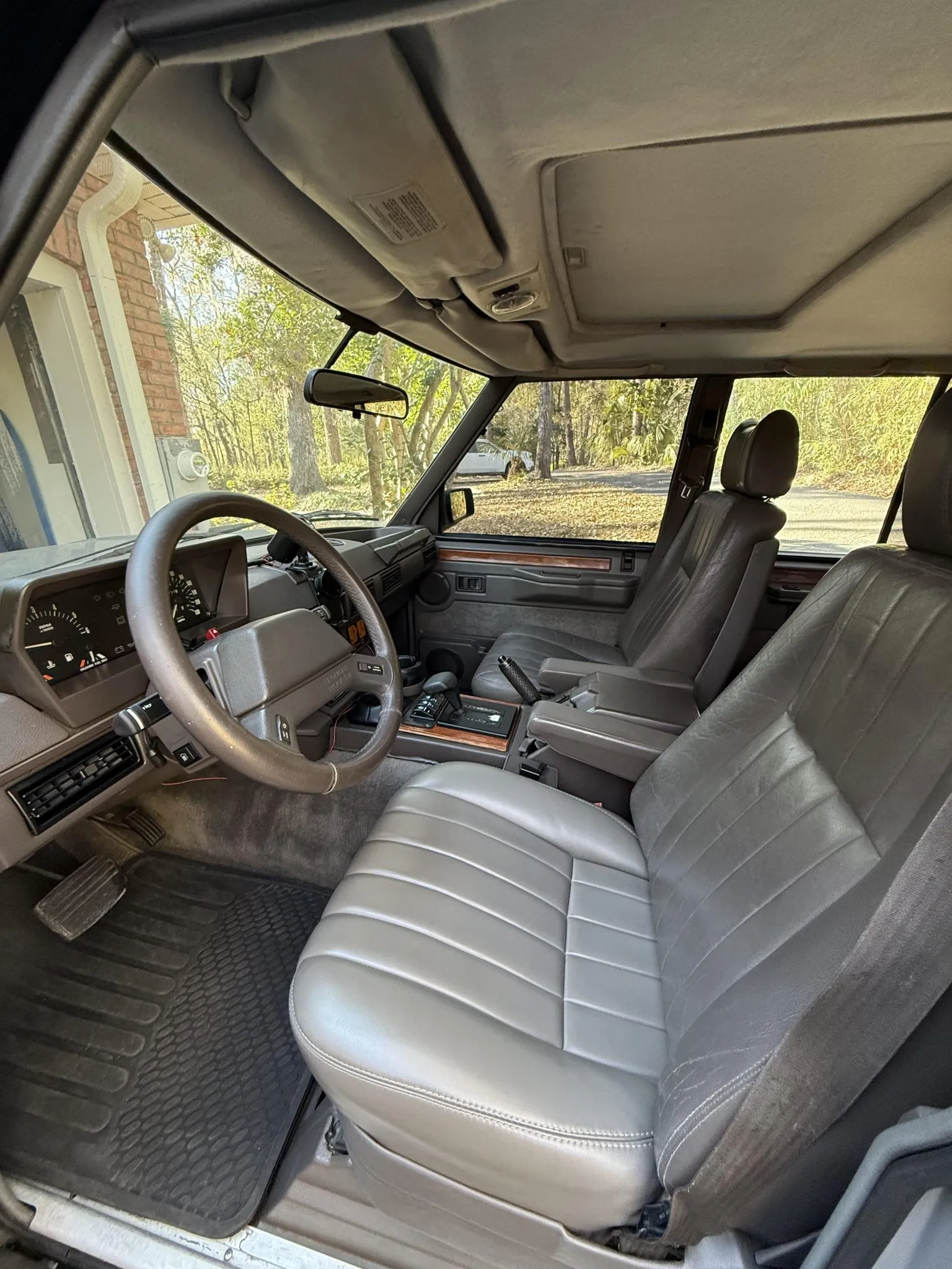 1992_land-rover_range-rover_IMG_4500-53134-scaled