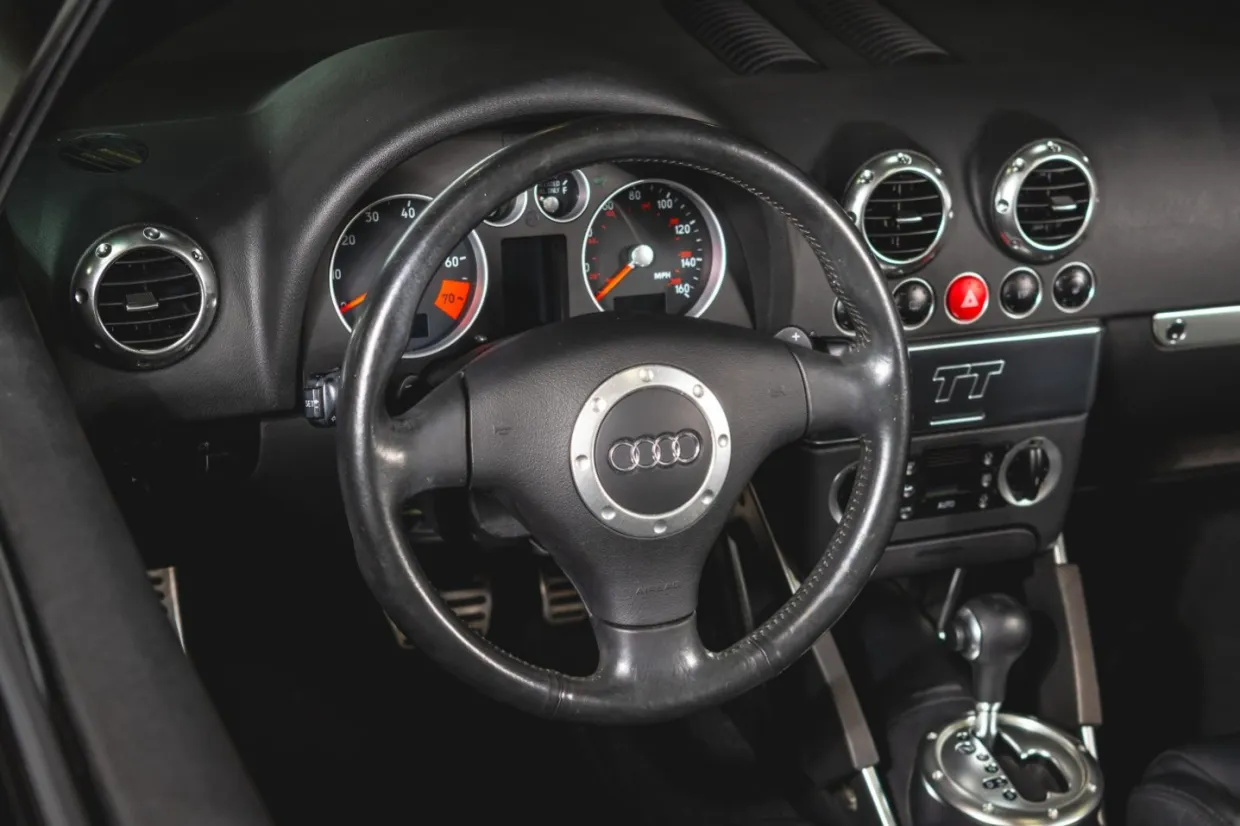 2004_audi_tt-roadster_tt-2028-176-of-301-33840
