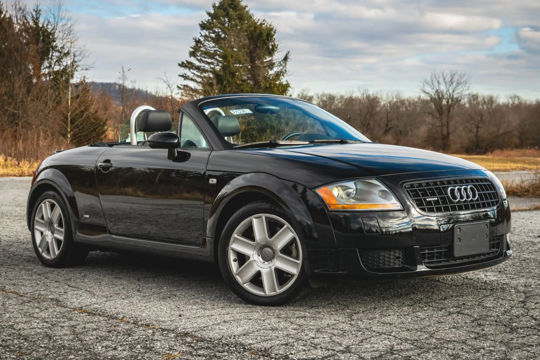 2004_audi_tt-roadster_tt-2028-50-of-301-33740