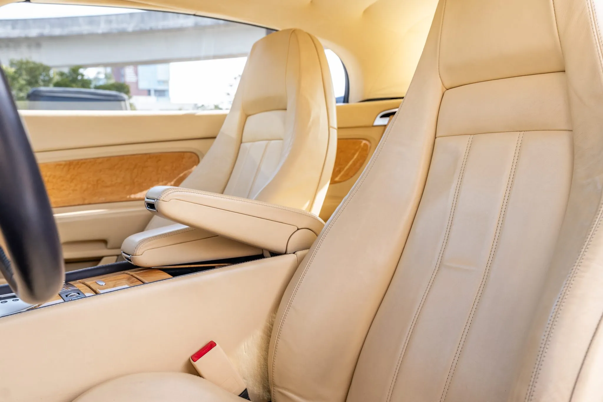 2007_bentley_continental-gtc_2007_bentley_continental-gtc_7508d0be-8572-4faf-bab1-26d62d546a5f-Be545f-57871-57872-scaled