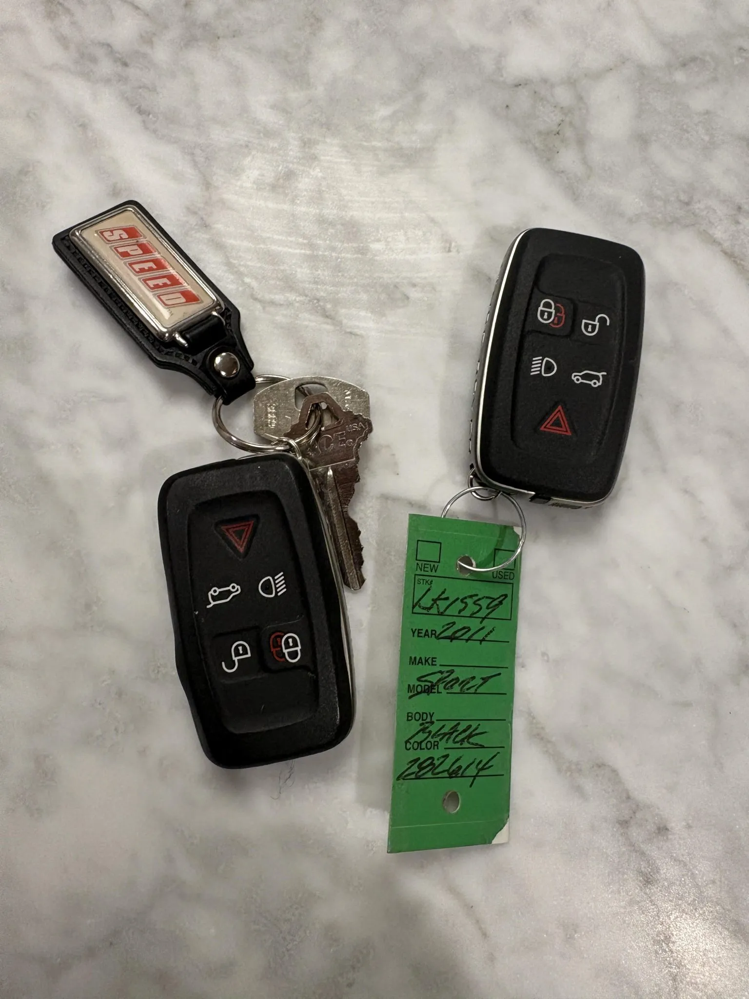 2011_land-rover_range-rover-sport_1AE4C9D9-96AC-416E-BB39-E7754B43B51E-69863-scaled