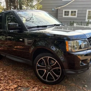 32k-Mile 2011 Land Rover Range Rover Sport HSE Luxury