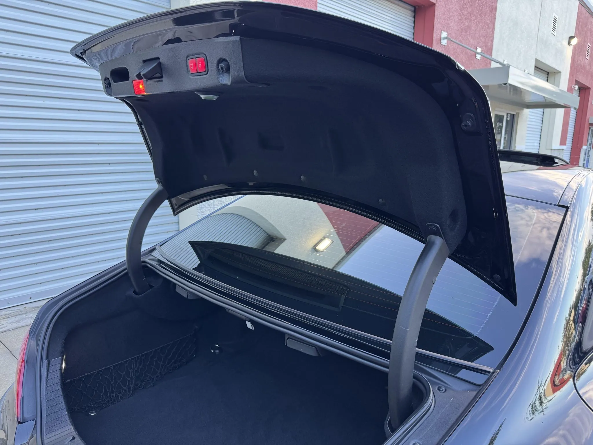 2012_mercedes-benz_cls550_IMG_0308-86828-scaled