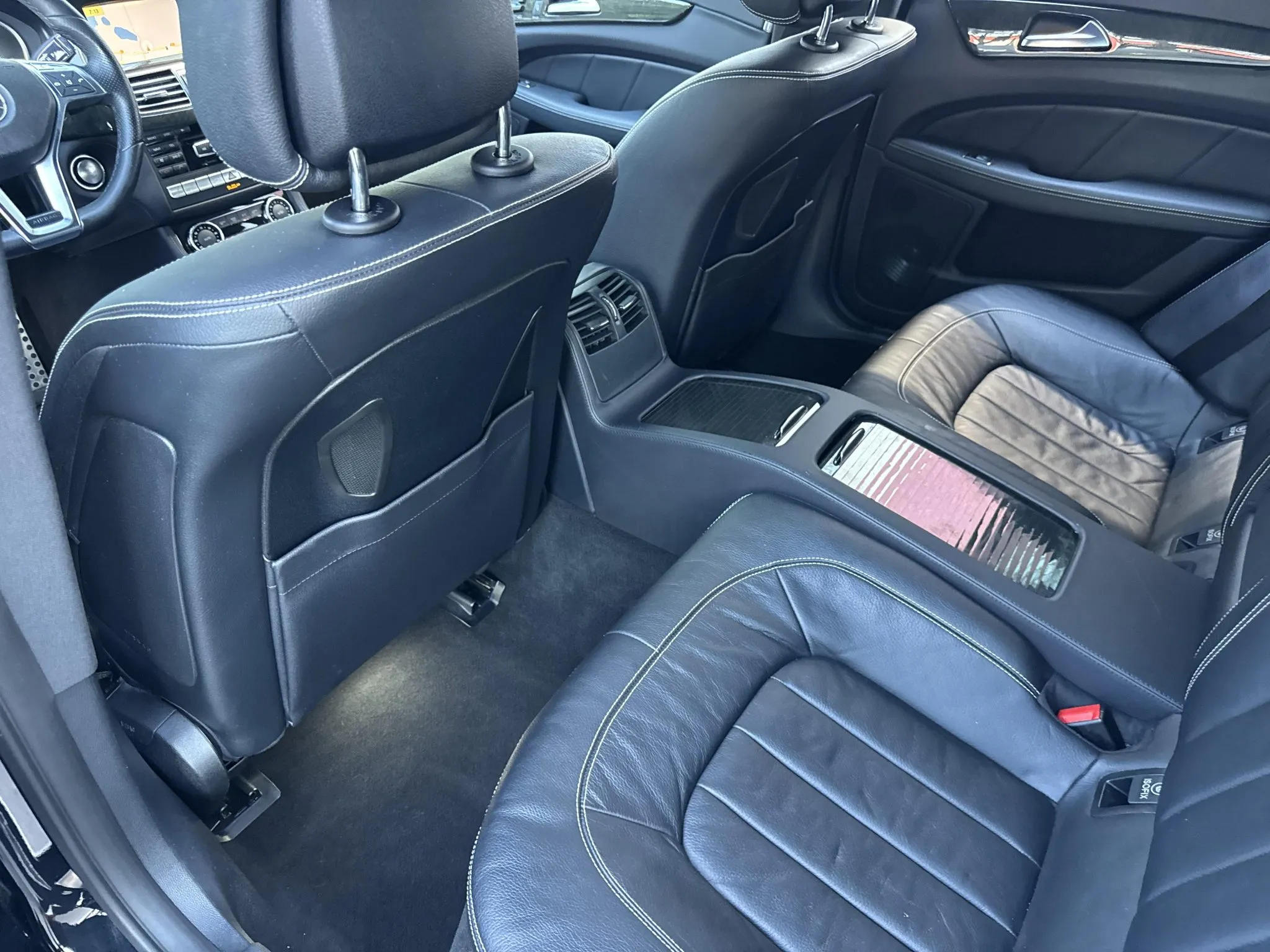 2012_mercedes-benz_cls550_IMG_0389-88205-scaled