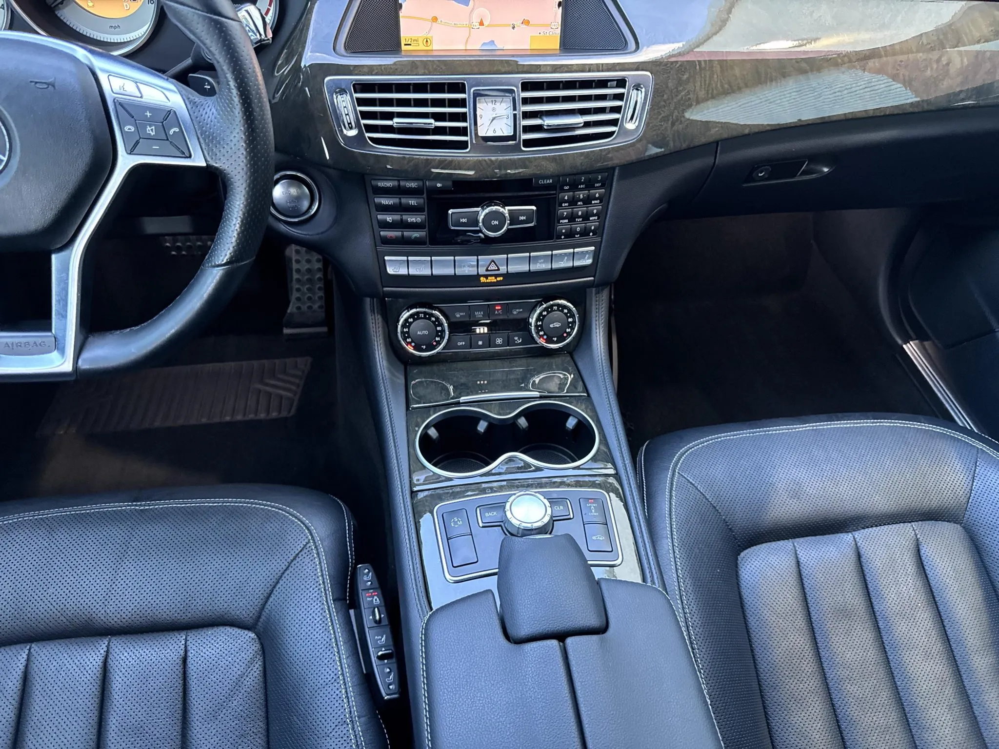 2012_mercedes-benz_cls550_IMG_0399-88353-scaled