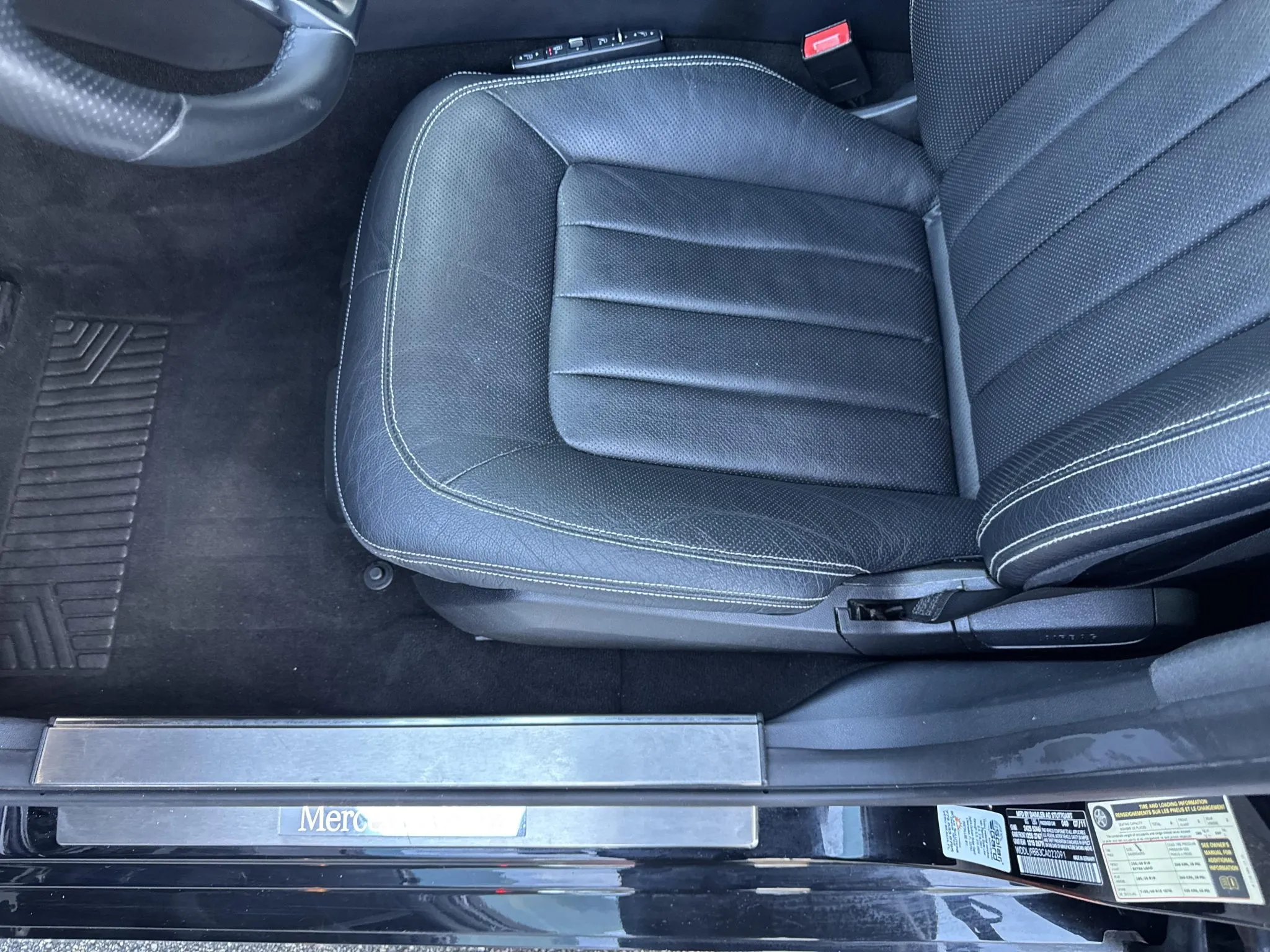 2012_mercedes-benz_cls550_IMG_0410-88539-scaled