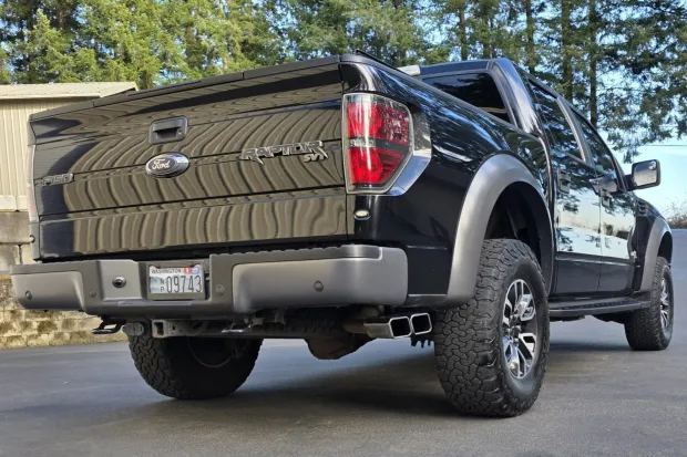 2013_ford_f-150-svt-raptor_20260205_152136-05390