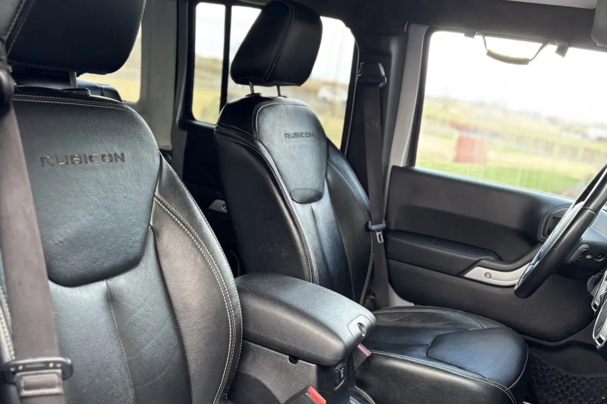 2013_jeep_wrangler_img_2865-53918