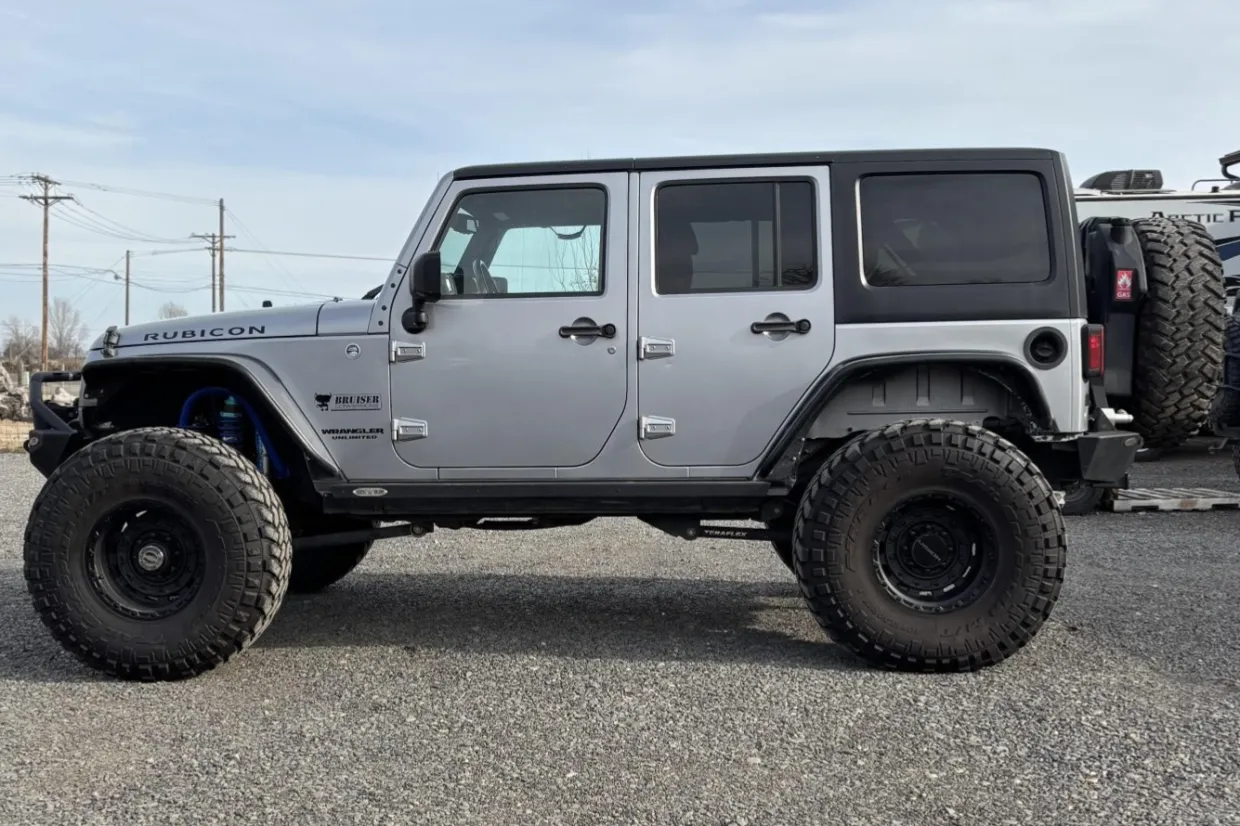 2013_jeep_wrangler_img_3212-53901