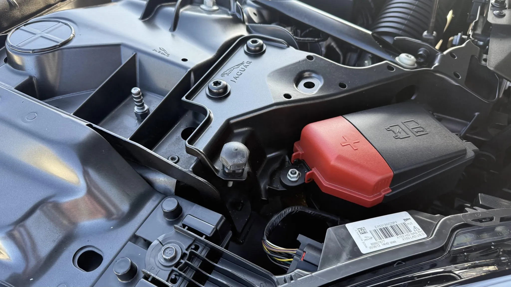 2014_jaguar_f-type-convertible_IMG_7773-68225-scaled