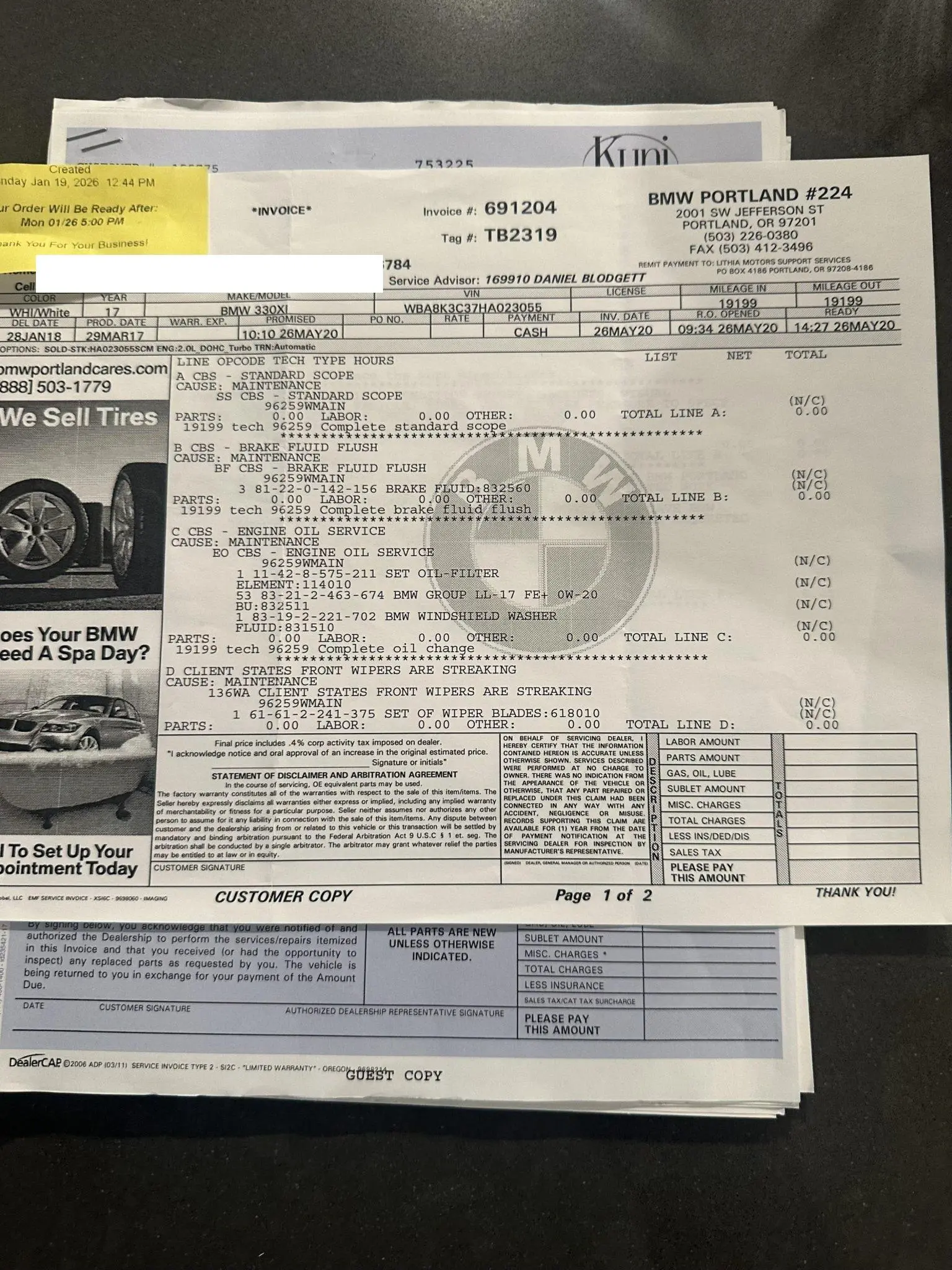 2017_bmw_330i-xdrive-sports-wagon_2017_bmw_330i-xdrive-sports-wagon_IMG_7390-74216-scaled_d75e18-44728