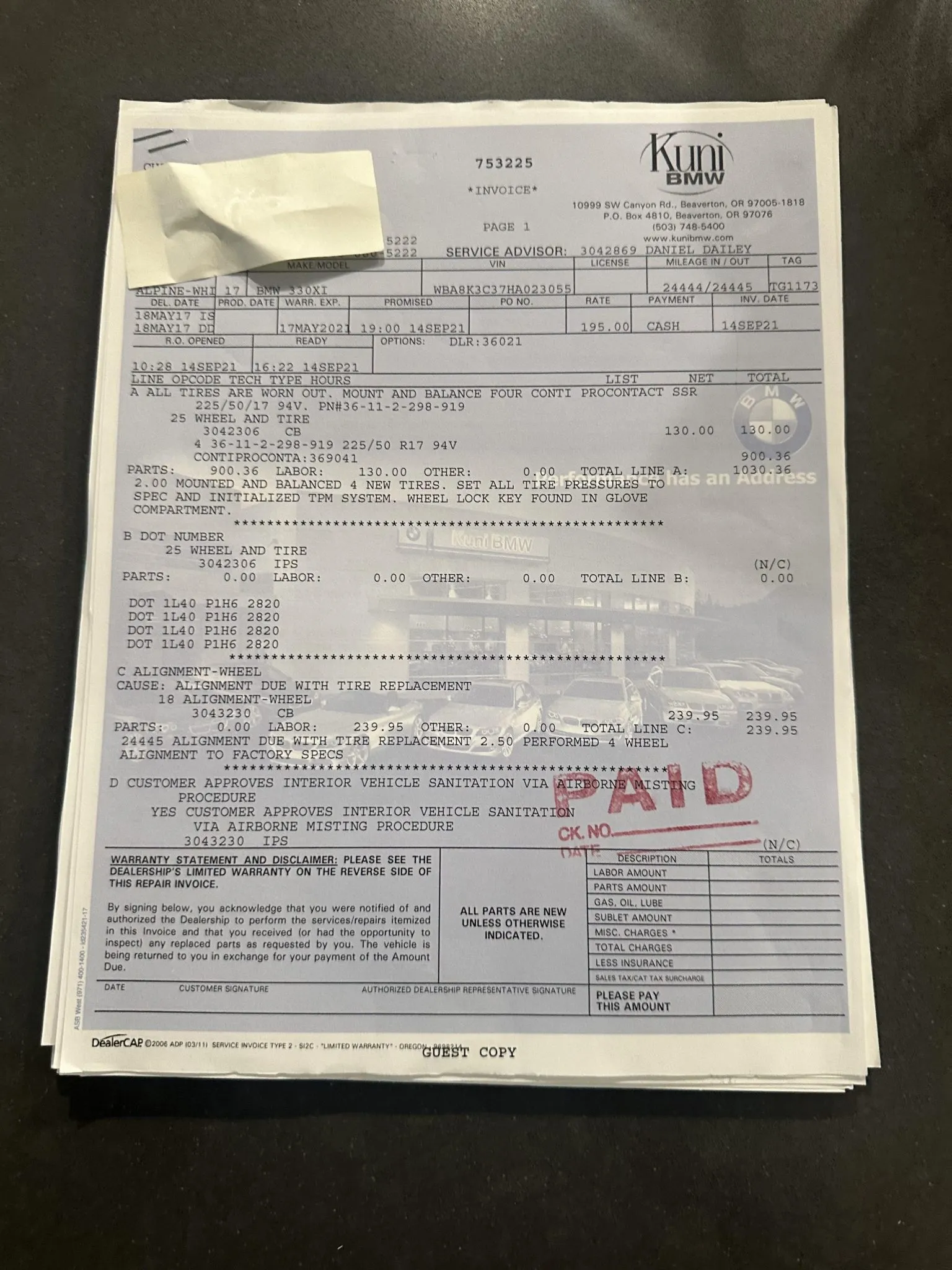 2017_bmw_330i-xdrive-sports-wagon_IMG_7392-74224-scaled