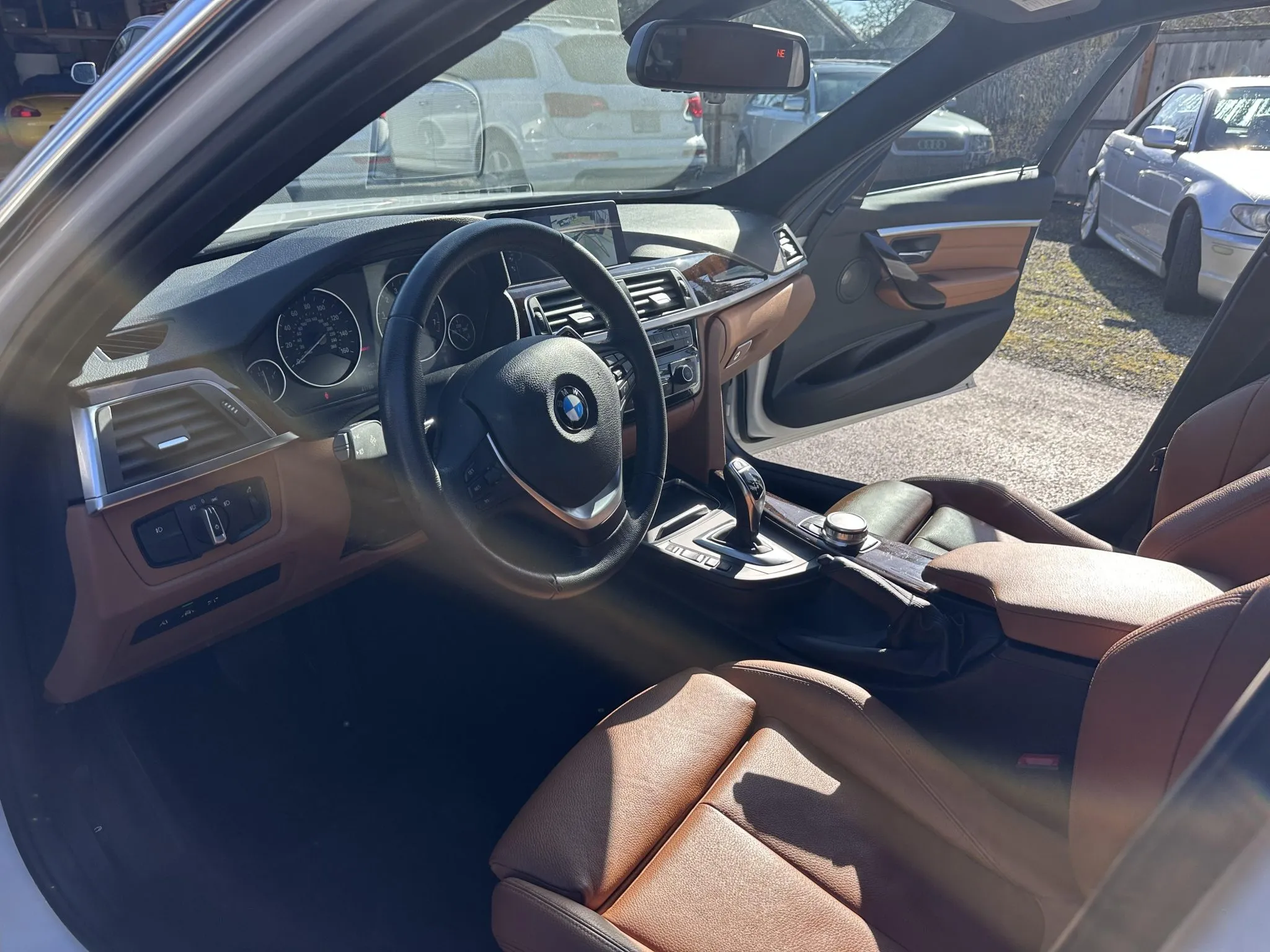 2017_bmw_330i-xdrive-sports-wagon_IMG_7627-52616-scaled