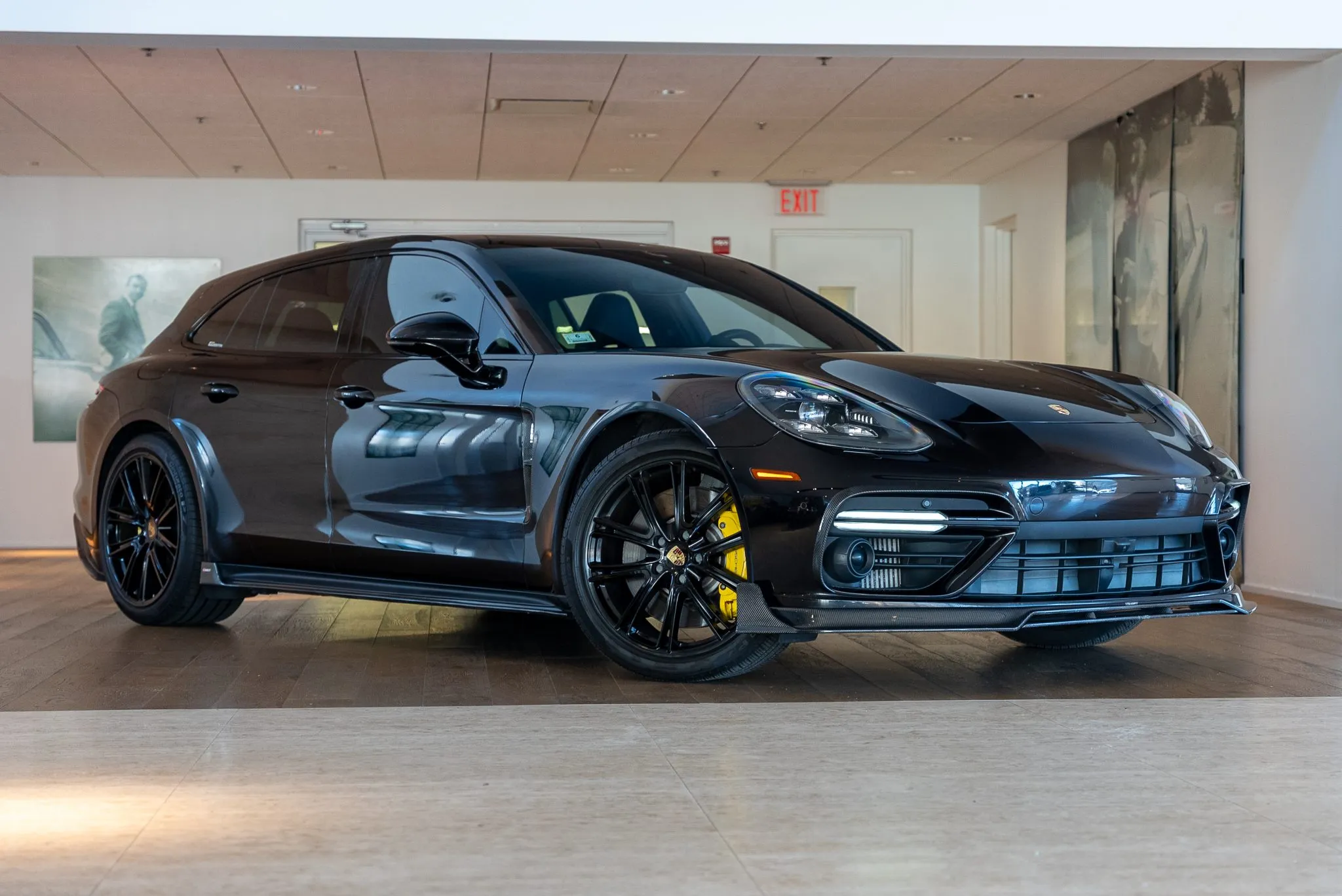 2018-Porsche-Panamera-Turbo-ST-1-62880-scaled