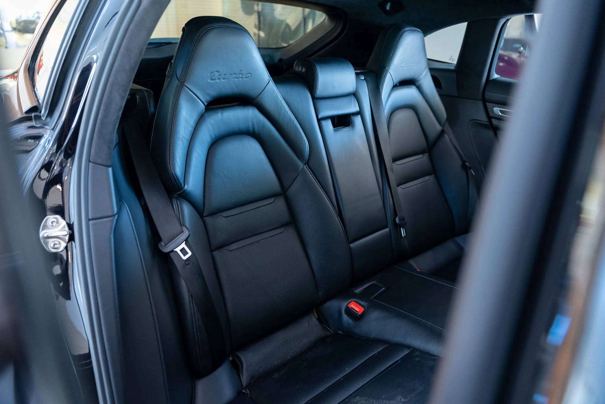 2018-Porsche-Panamera-Turbo-ST-129-64989-scaled