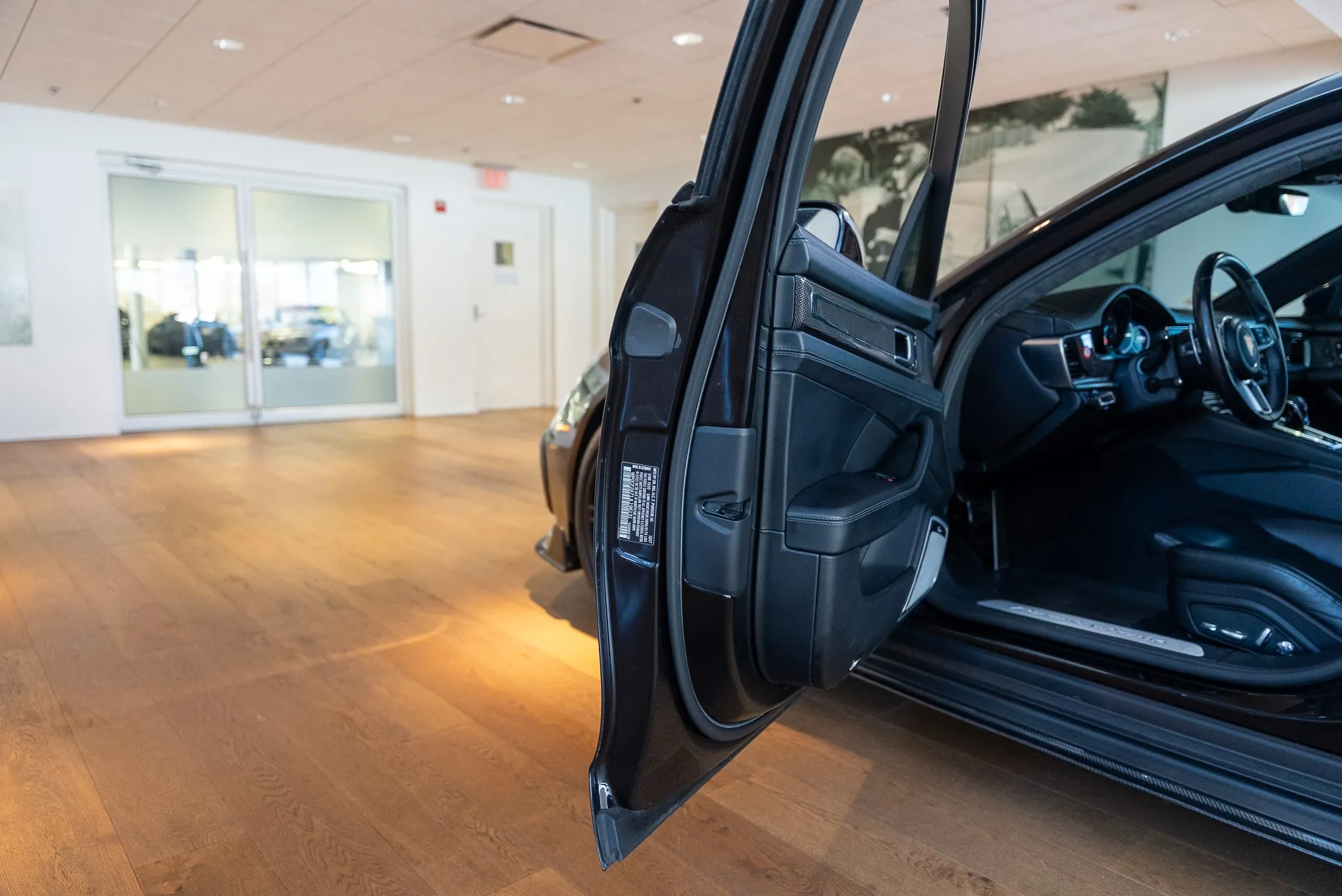 2018-Porsche-Panamera-Turbo-ST-83-63854-scaled