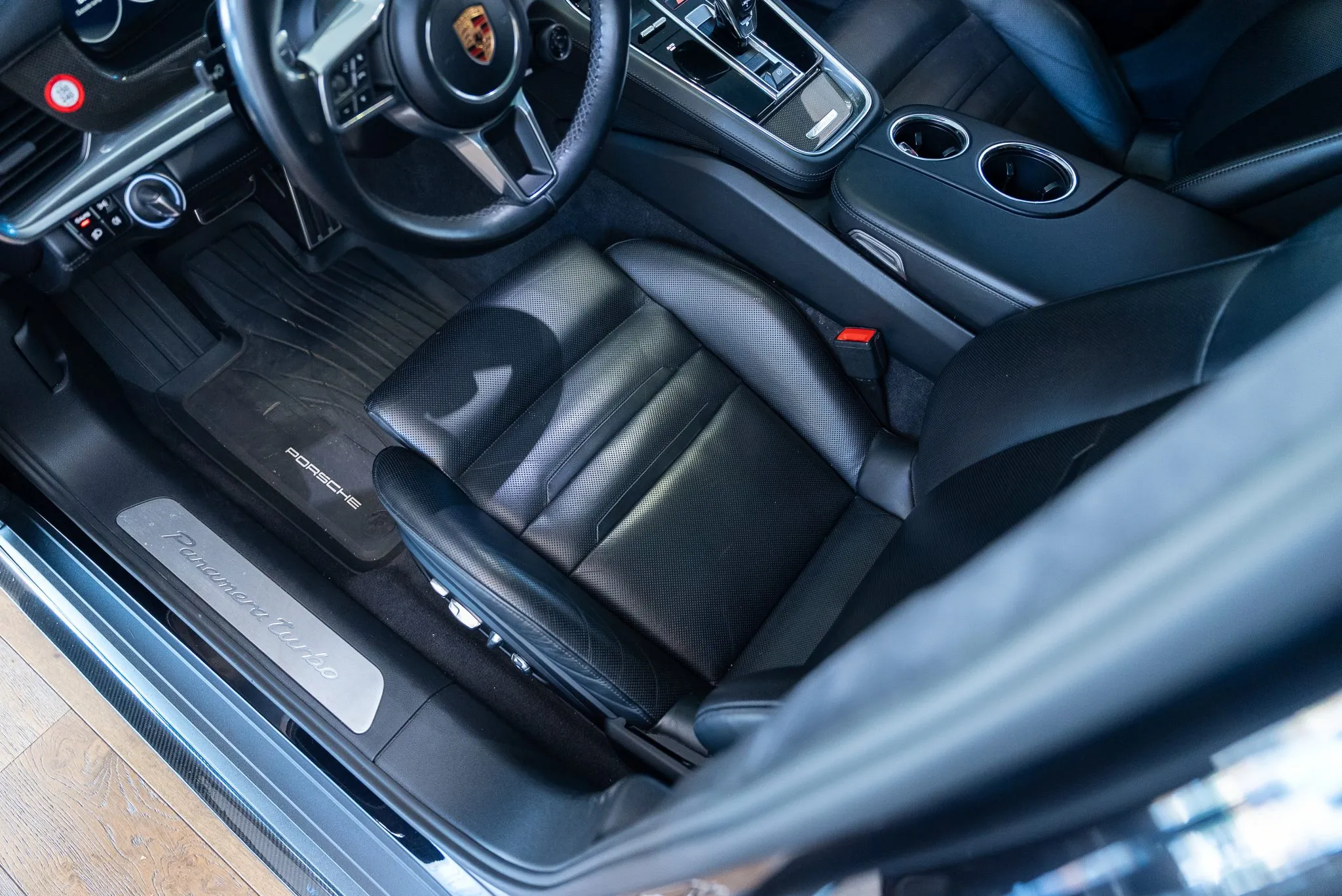 2018-Porsche-Panamera-Turbo-ST-90-63945-scaled