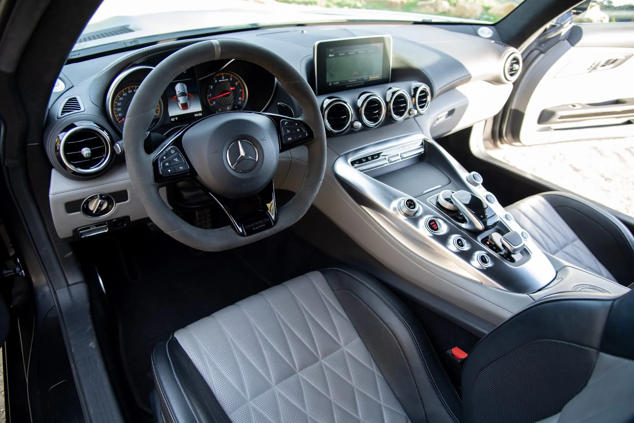 DSC_5810-11708-scaled (1)