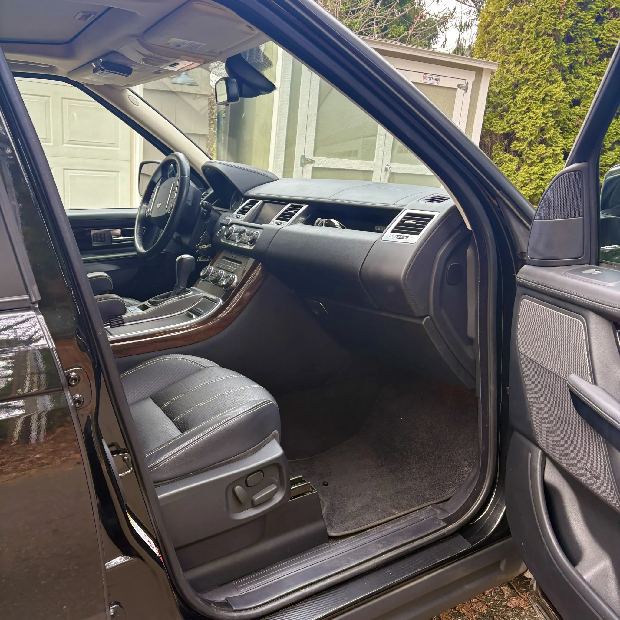 FB1D82C3-E76C-416D-8125-EB8DAA984889_1_201_a-72886-scaled