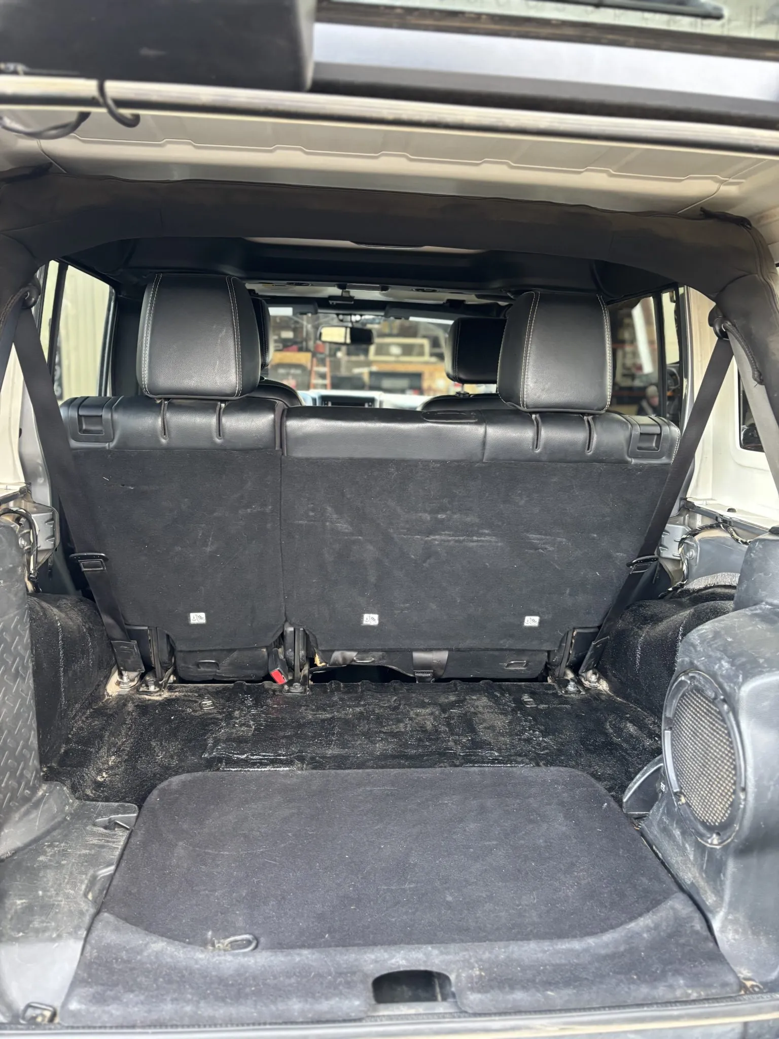 IMG_2897-02089-scaled