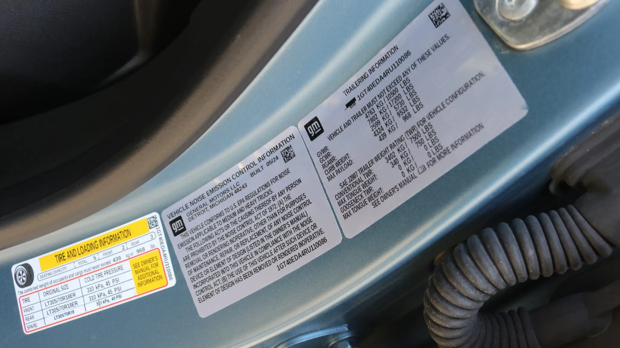 IMG_7997-55696-scaled